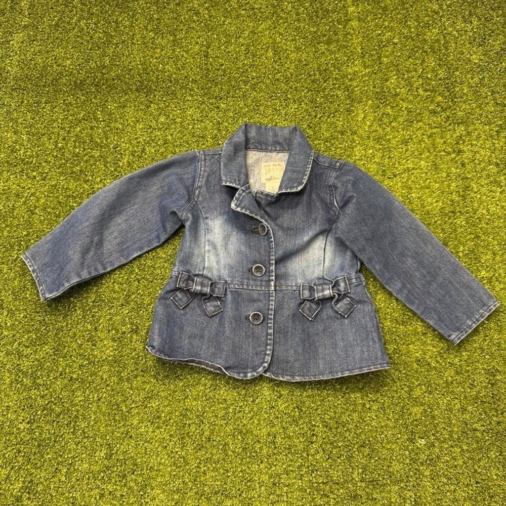 Vintage 2005 Old Navy blue denim jacket with bow detail, size 3T Cotton